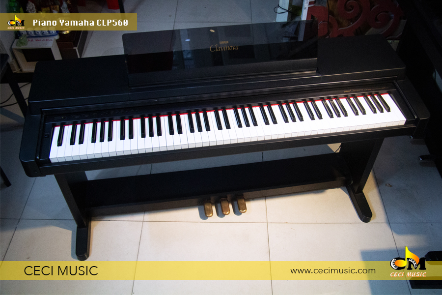 Piano Yamaha CLP560